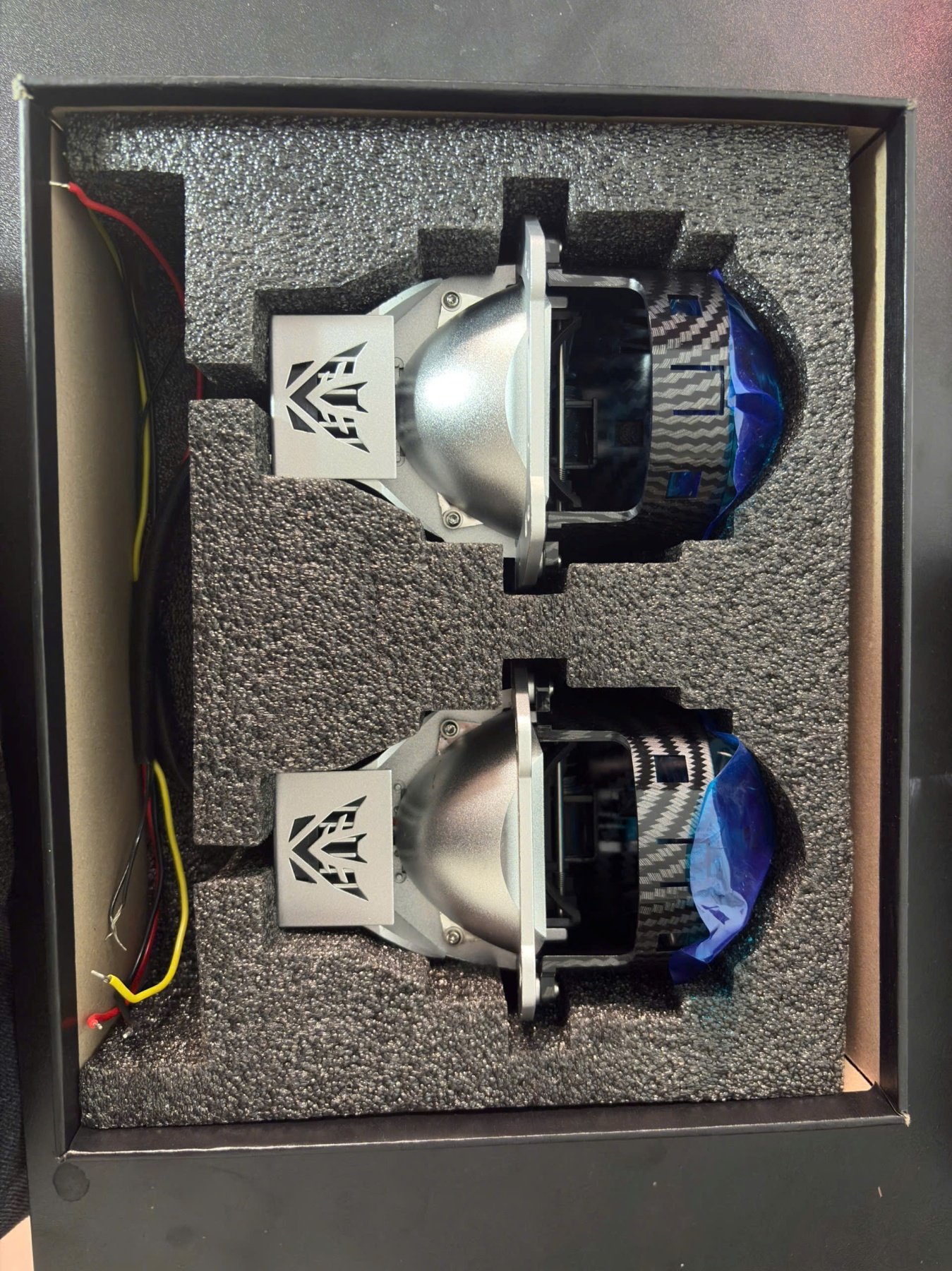 D:\ảnh sản phẩm\led wekwwolf\wekwolf led\t11\z7613417970224_bd36e1e4660828781afeb5a9ed491ebf.jpg